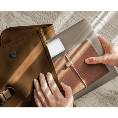 Logotrade ziemassvētku dāvanas foto: Belkin BoostCharge 3 portu sienas lādētājs